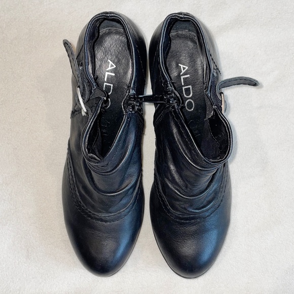 EUC Aldo Short Boots w/ Buckle Detail in Black Size 6 - Picture 5 of 9